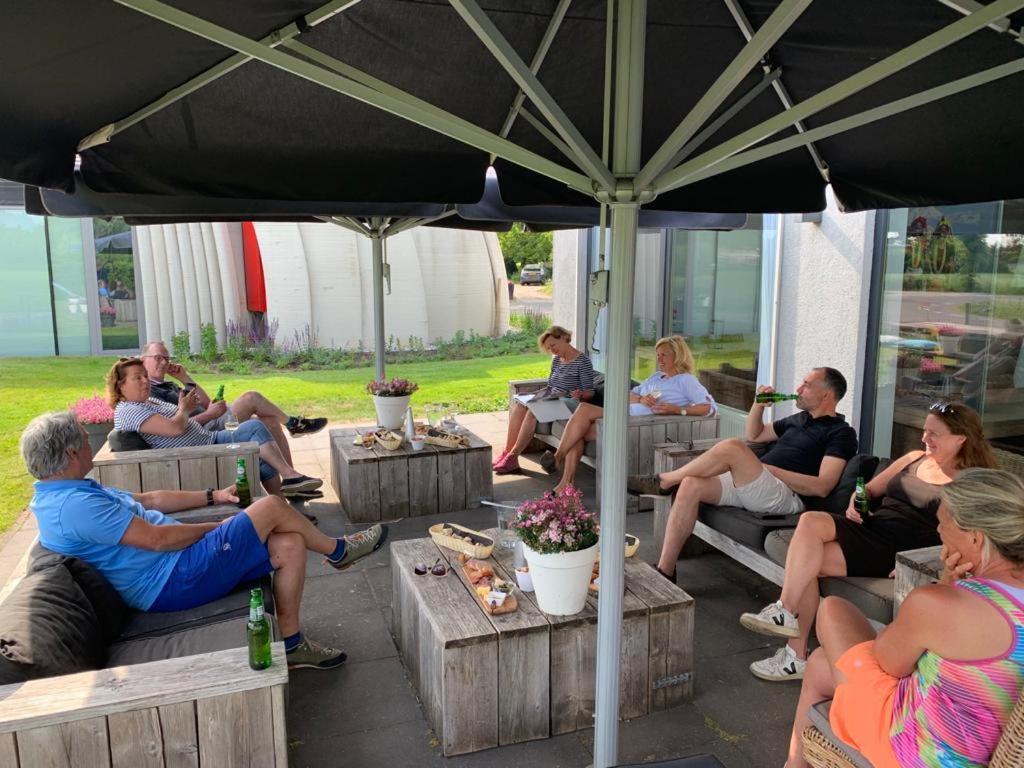De Slaapfabriek Vakantiehuis En Trainingslocatie Teuge エクステリア 写真
