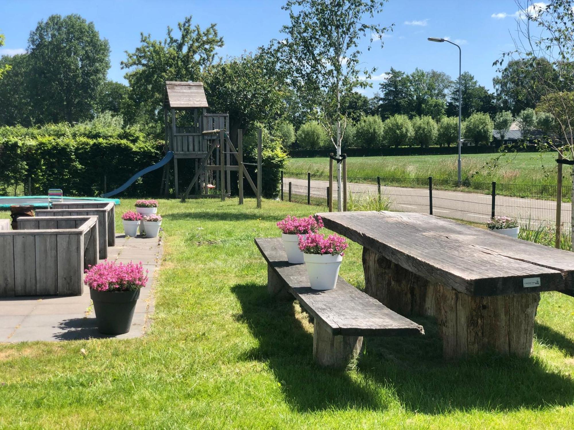 De Slaapfabriek Vakantiehuis En Trainingslocatie Teuge エクステリア 写真