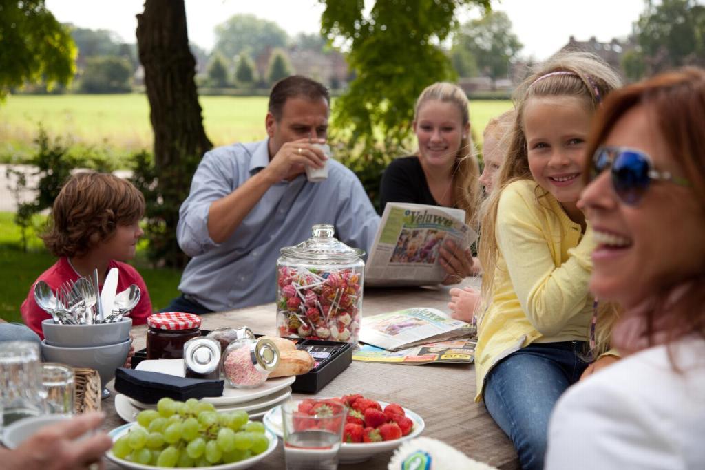 De Slaapfabriek Vakantiehuis En Trainingslocatie Teuge エクステリア 写真